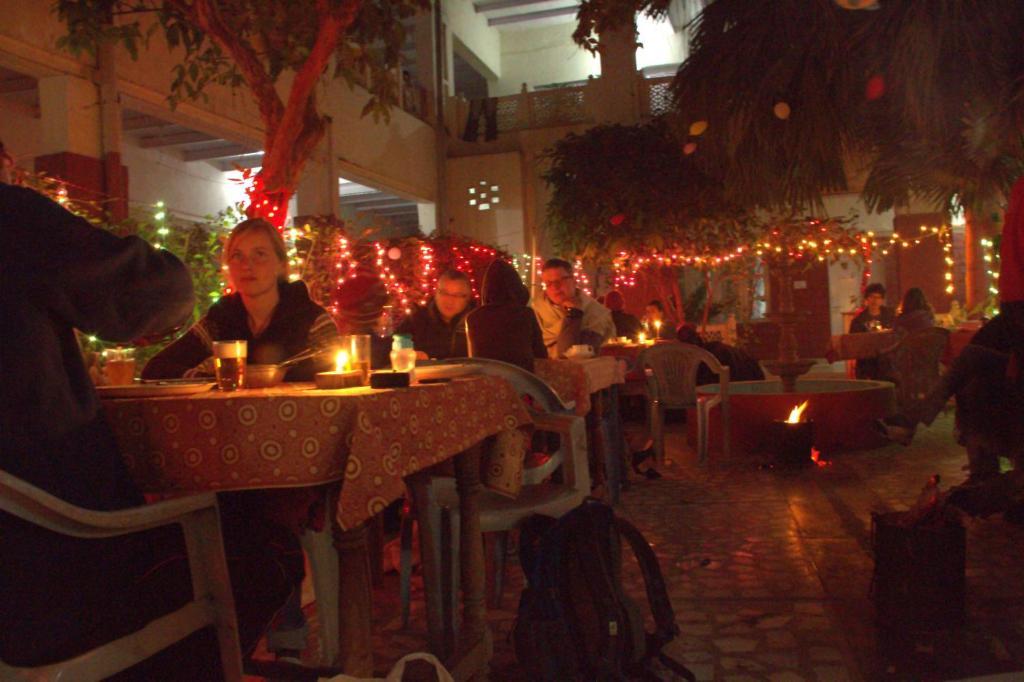 Hotel Tourist Rest House Agra Екстериор снимка